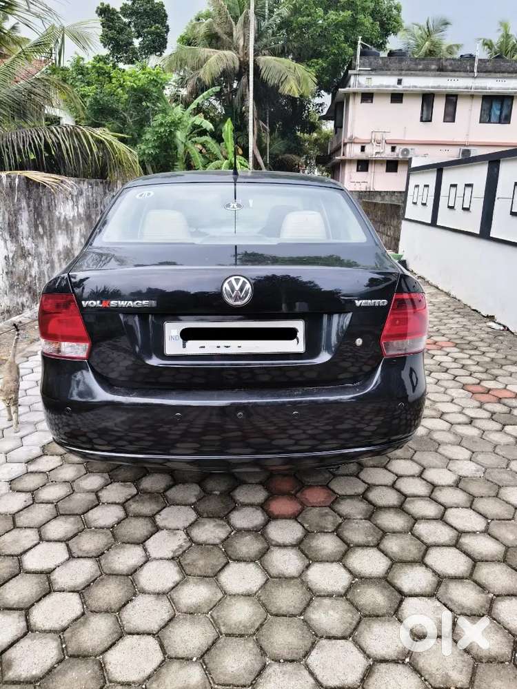 Volkswagen Vento 2011 Petrol 93000 Km Driven