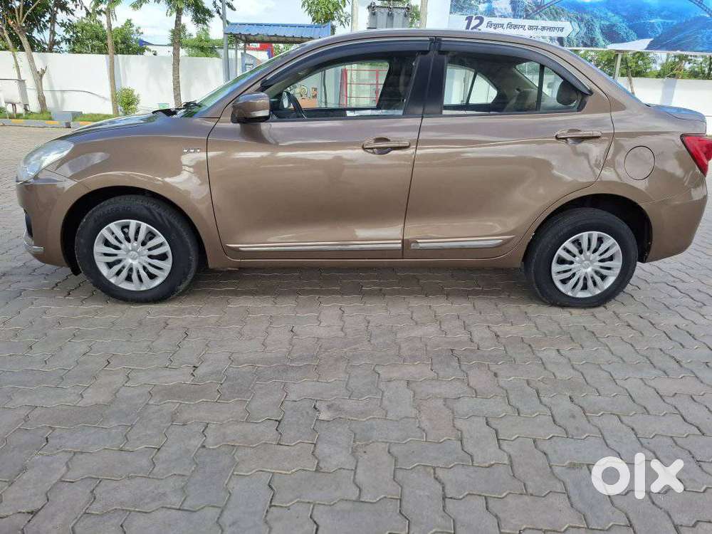 Maruti Suzuki Dzire 1.2 Vxi, 2017, Petrol