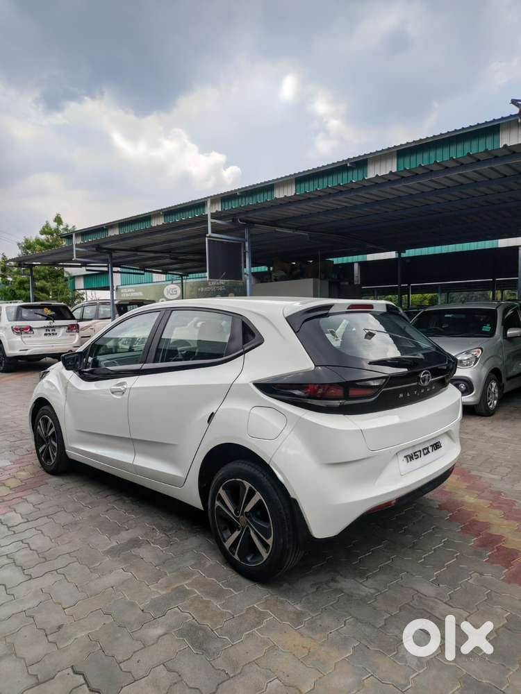 Tata Altroz Xz, 2023, Petrol