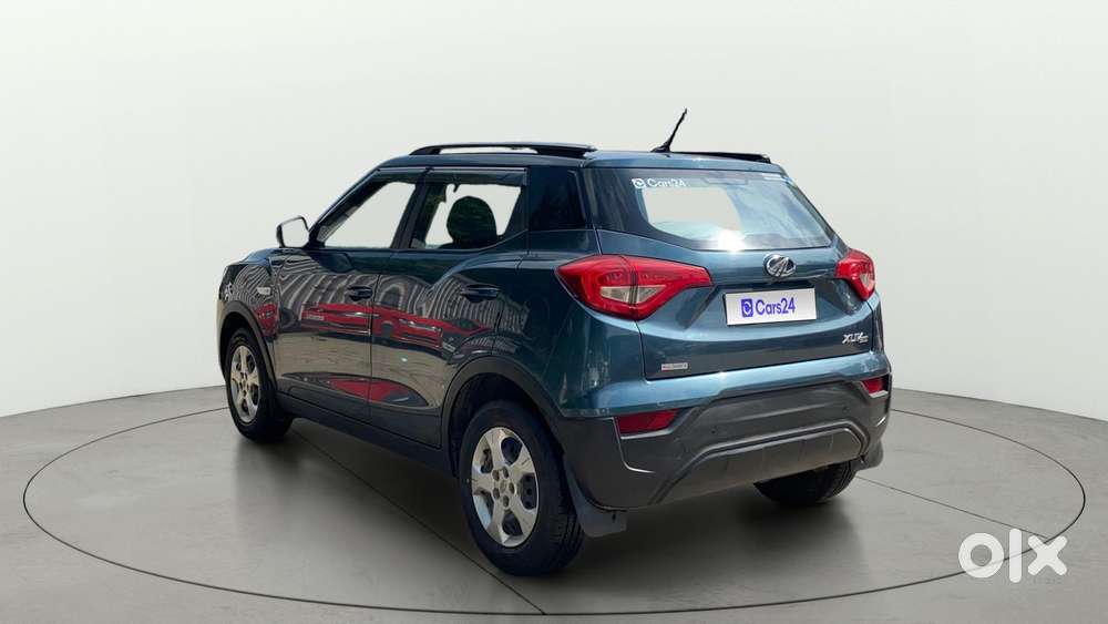 Mahindra Xuv300 1.2 W6 Amt Petrol, 2021, Petrol