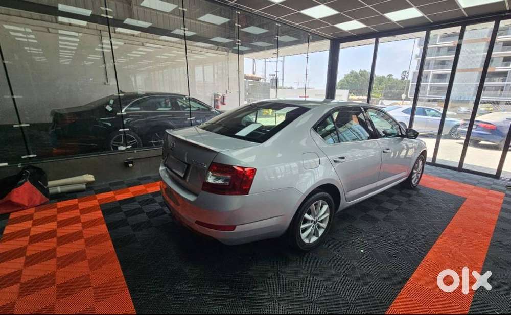 Skoda Octavia 2.0 Tdi At Wellmaintain And Mint Condition