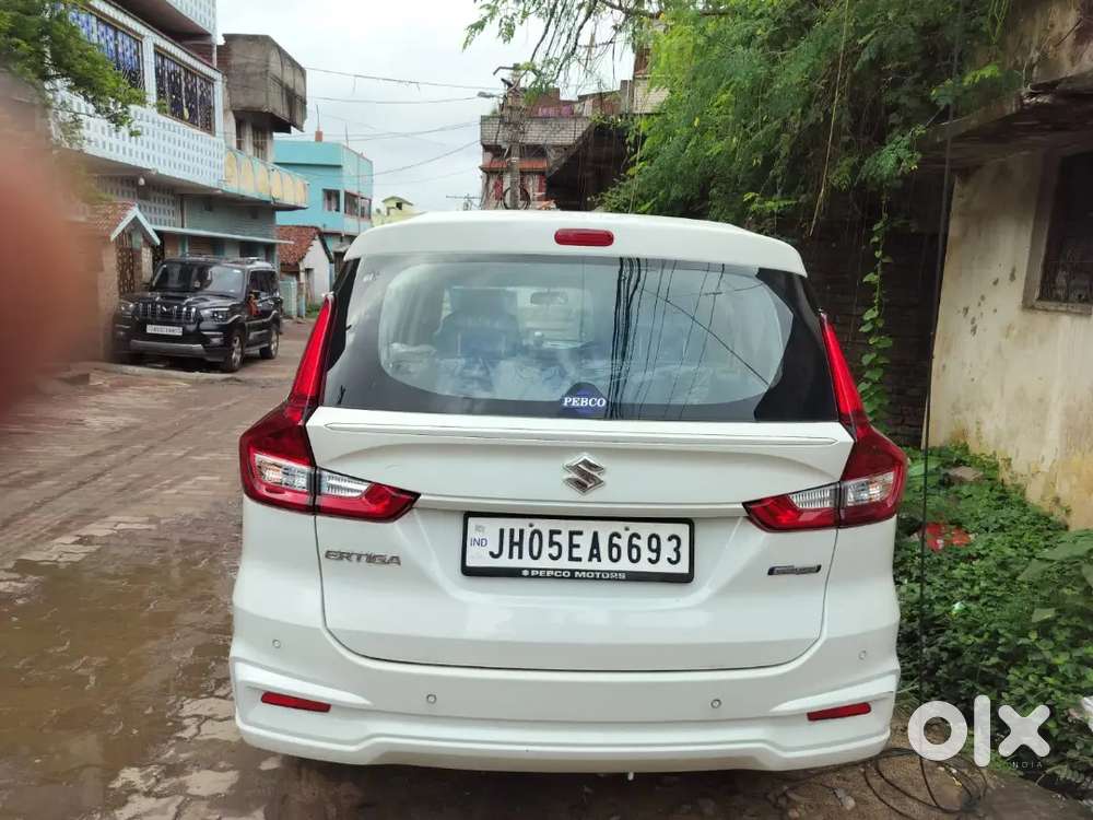 Maruti Suzuki Ertiga Vxi 2025