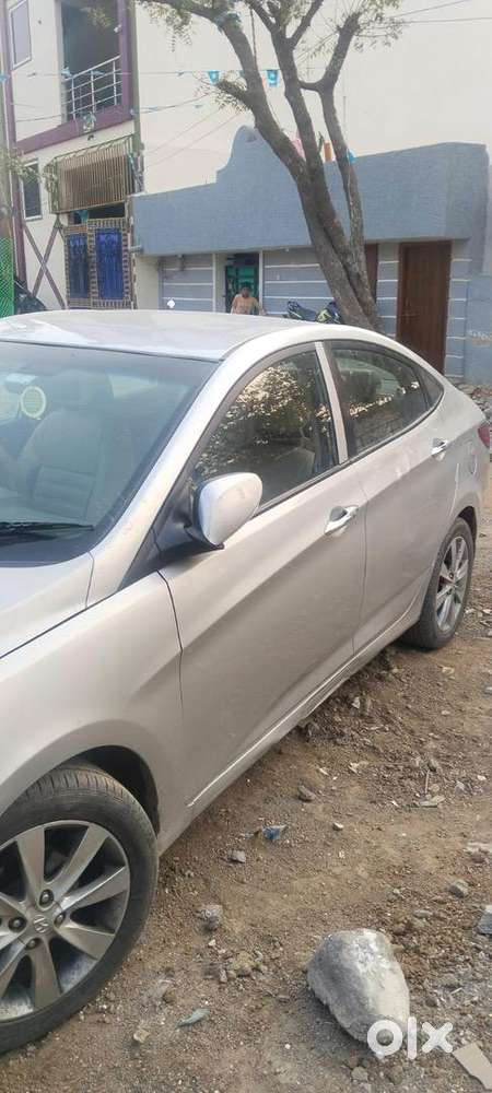 Hyundai Verna 2011 Petrol Well Maintained