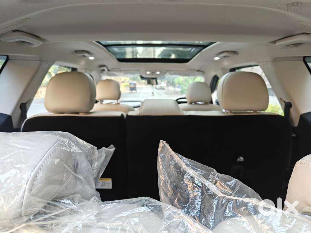 Mahindra Xuv700 2.2 Ax 7 Diesel At Luxury Pack Str, 2023, Diesel