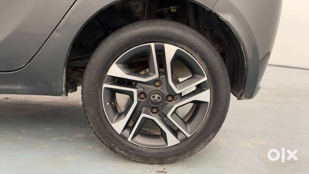 Tata Tiago 1.2 Revotron Xz Plus Dual Tone, 2020, Petrol