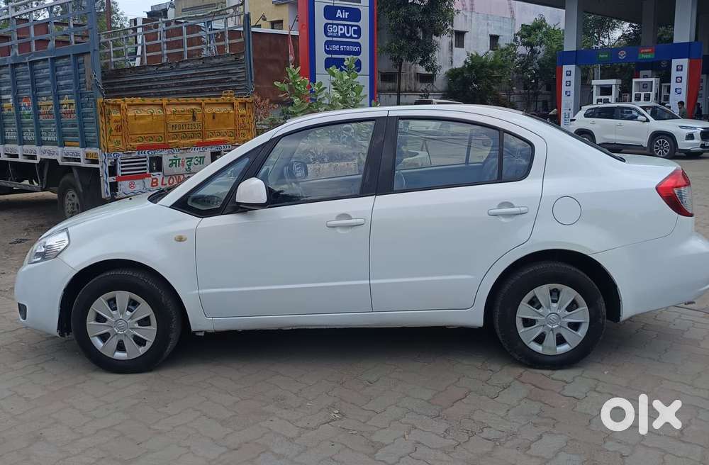 Maruti Suzuki Sx4, 2011, Petrol
