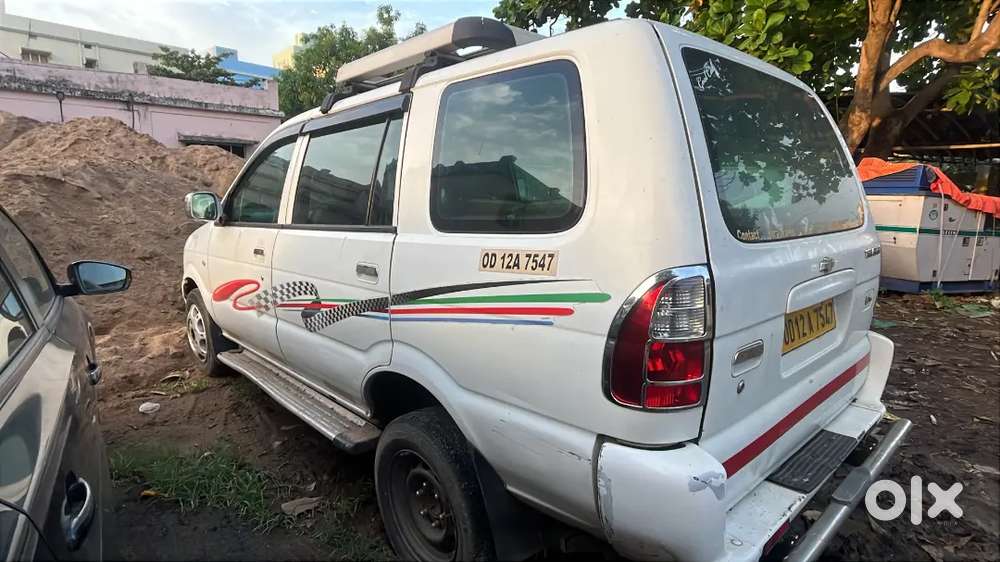 Chevrolet Tavera Neo 2017 Ls B3