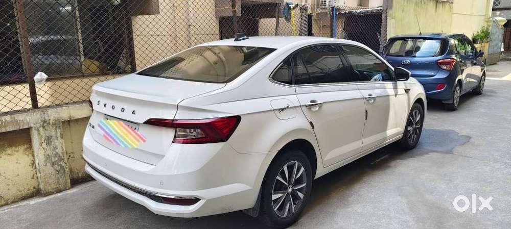 Skoda Slavia 1.0 Tsi Style At, 2022, Petrol