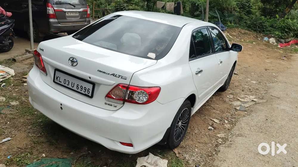 Toyota Corolla Altis 2011 Manual Diesel Second Owner