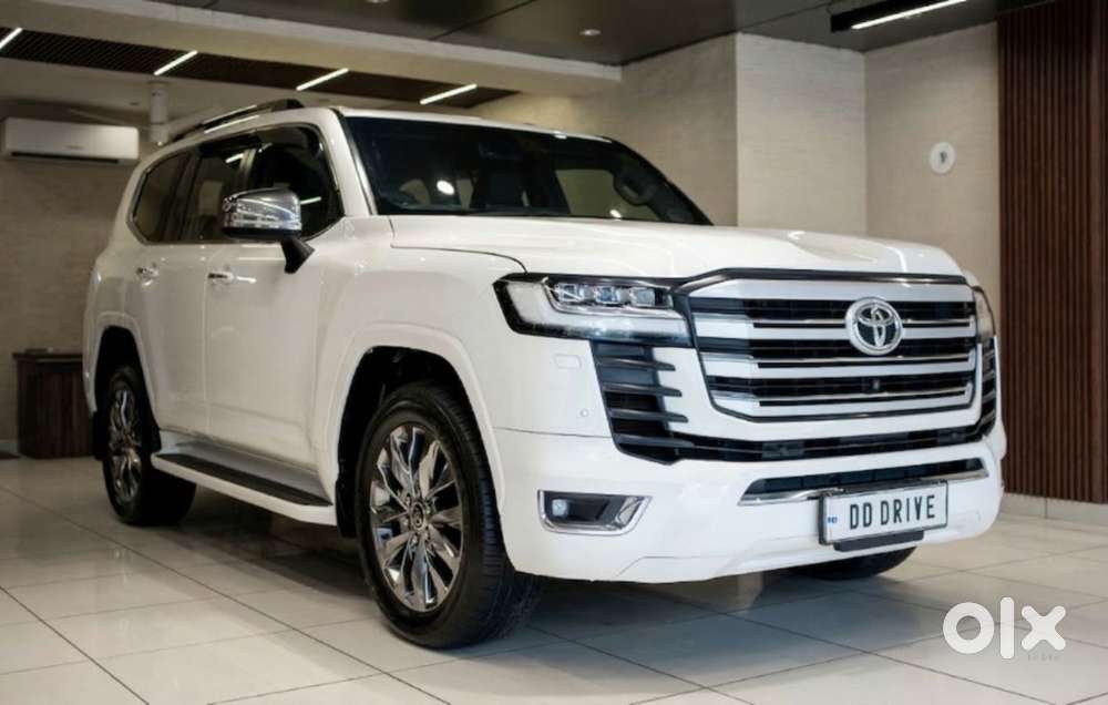 Toyota Land Cruiser 3.3 Zx Diesel, 2023, Diesel