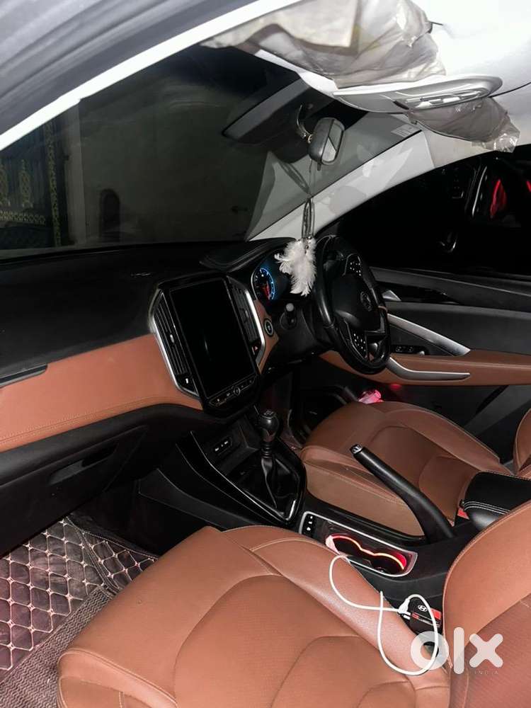 Mg Hector Plus 2021 Diesel Well Maintained