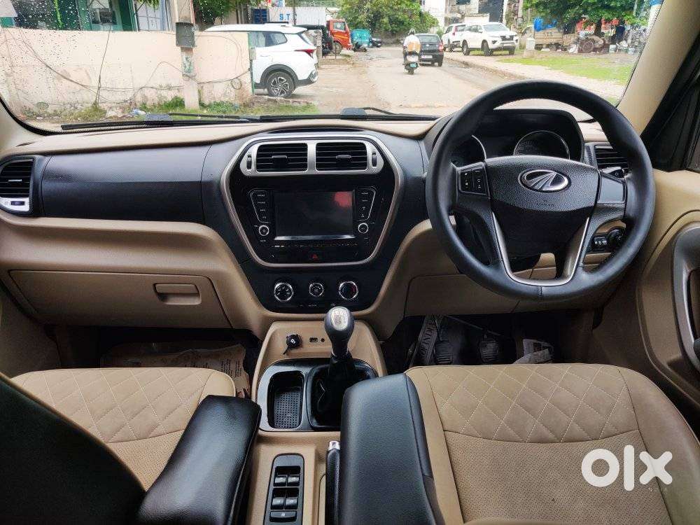 Mahindra Tuv 300 T10 Opt, 2019, Diesel