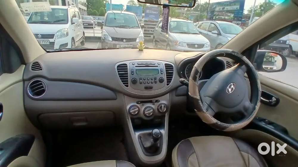 Hyundai I10 Sportz Petrol 2013