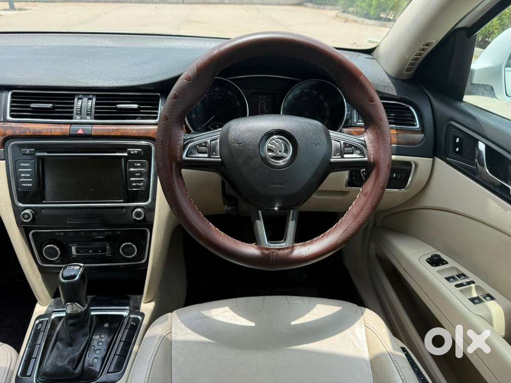 Skoda Superb 2013-2015 Elegance 1.8 Tsi At, 2014, Petrol