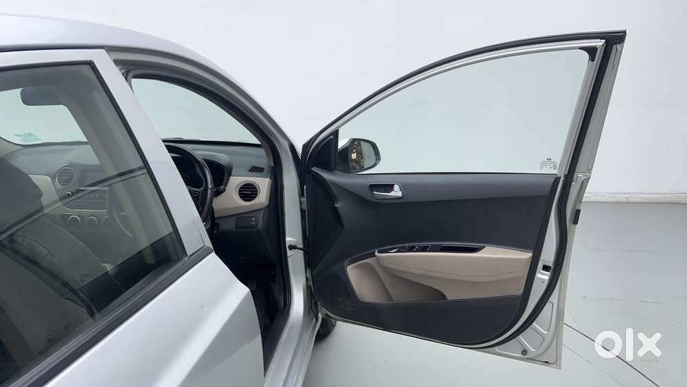 Hyundai Grand I10 Sportz 1.2 Kappa Vtvt, 2017, Petrol