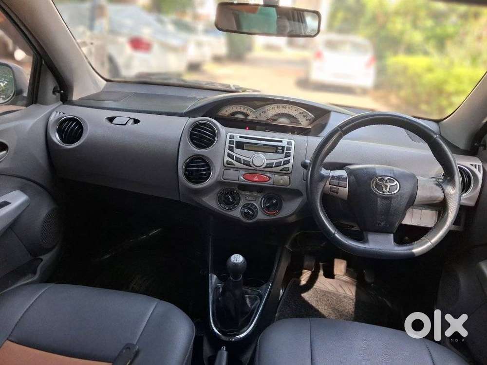 Toyota Etios Vx Xclusive, 2011, Petrol