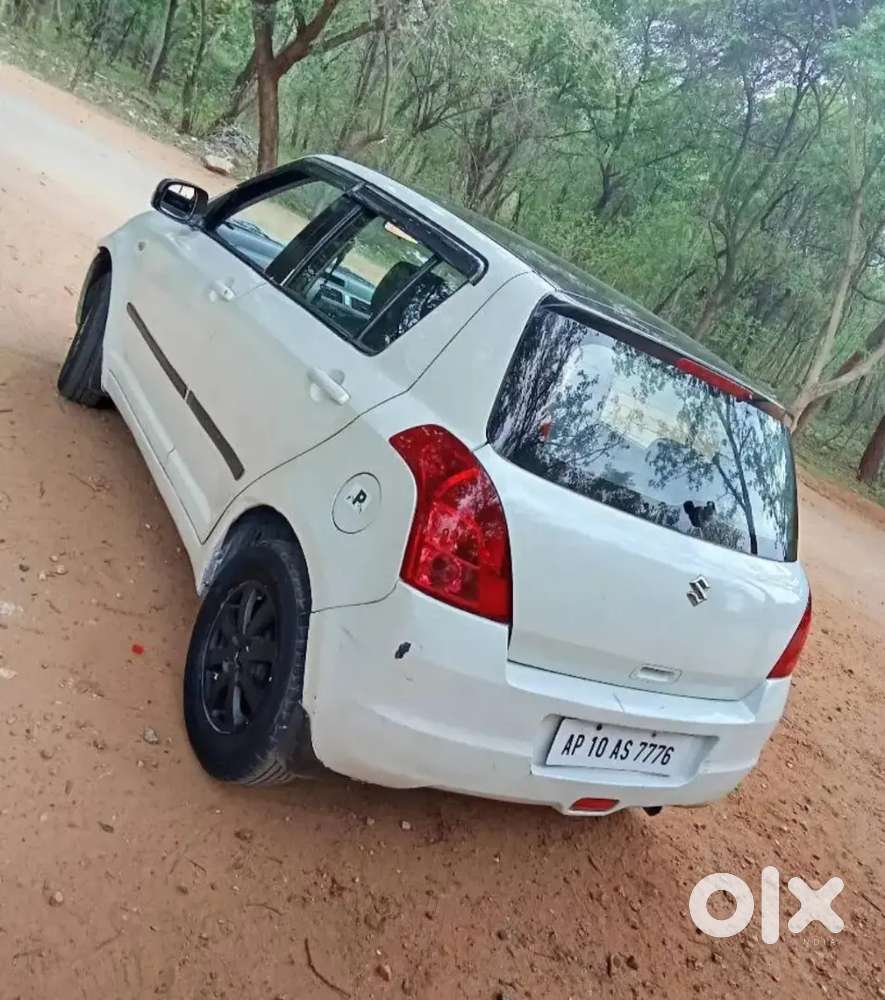 Maruti Suzuki Swift 2009 Petrol 89230 Km Driven