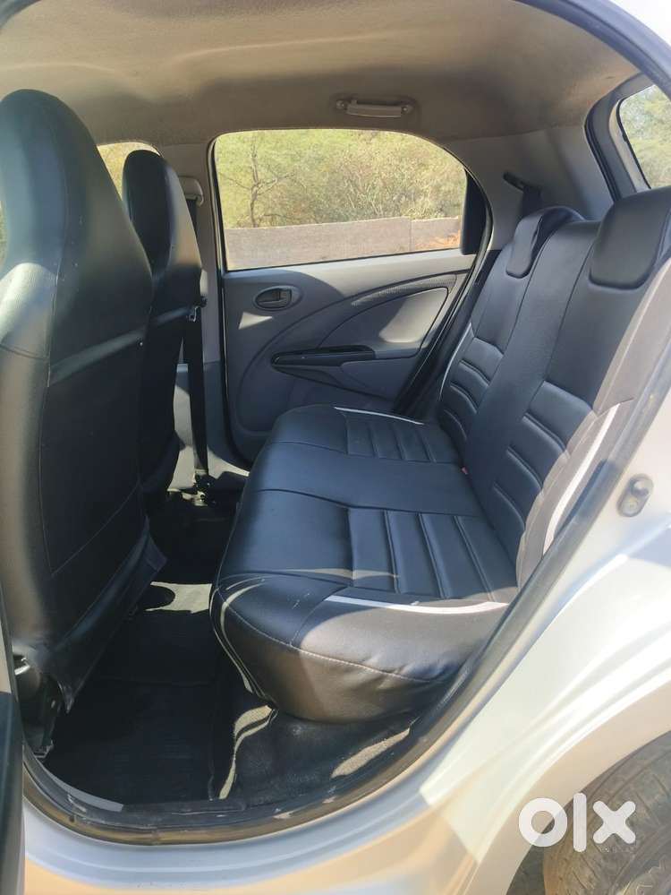 Toyota Etios Liva G Plus, 2011, Petrol