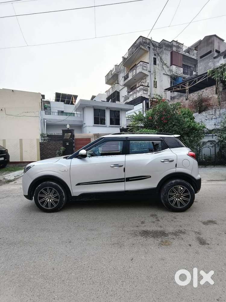 Mahindra Xuv300 W6, 2021, Petrol