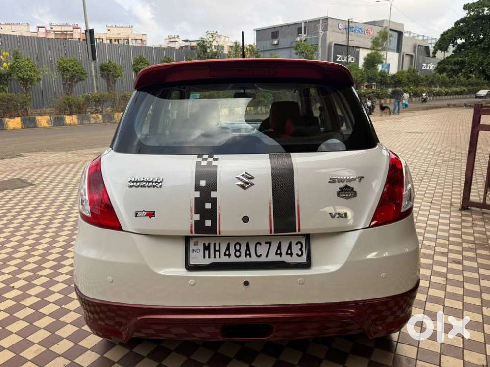 Maruti Suzuki Swift 1.2 Vxi Glory Edition, 2015, Petrol