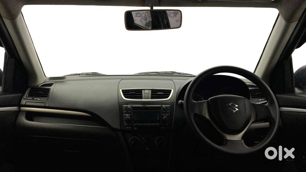 Maruti Suzuki Swift Vxi, 2016, Petrol