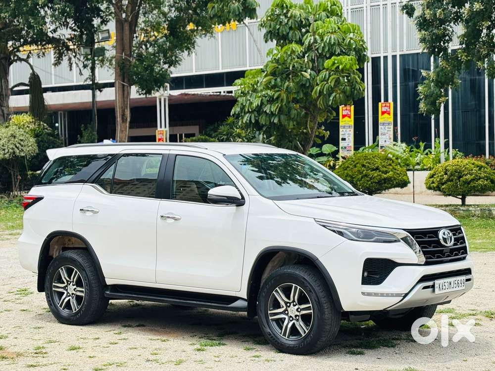 Toyota Fortuner 4X2 AT 2.8 Diesel, 2022, Diesel