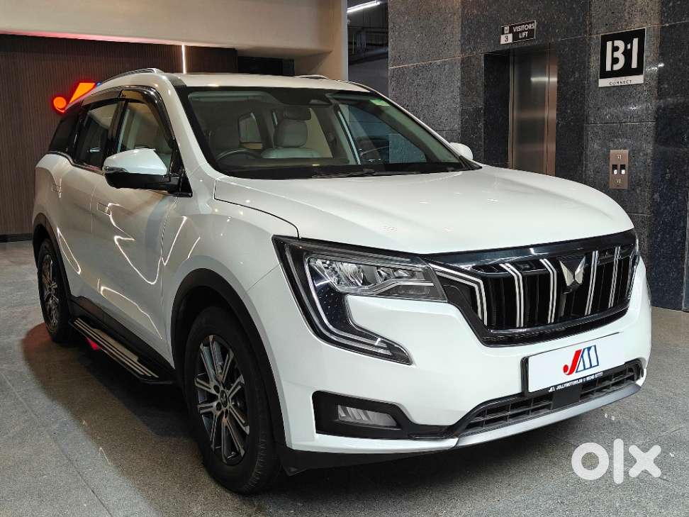 Mahindra Xuv700 2.2 Ax 7 Diesel Mt Luxury Pack Str, 2023, Diesel