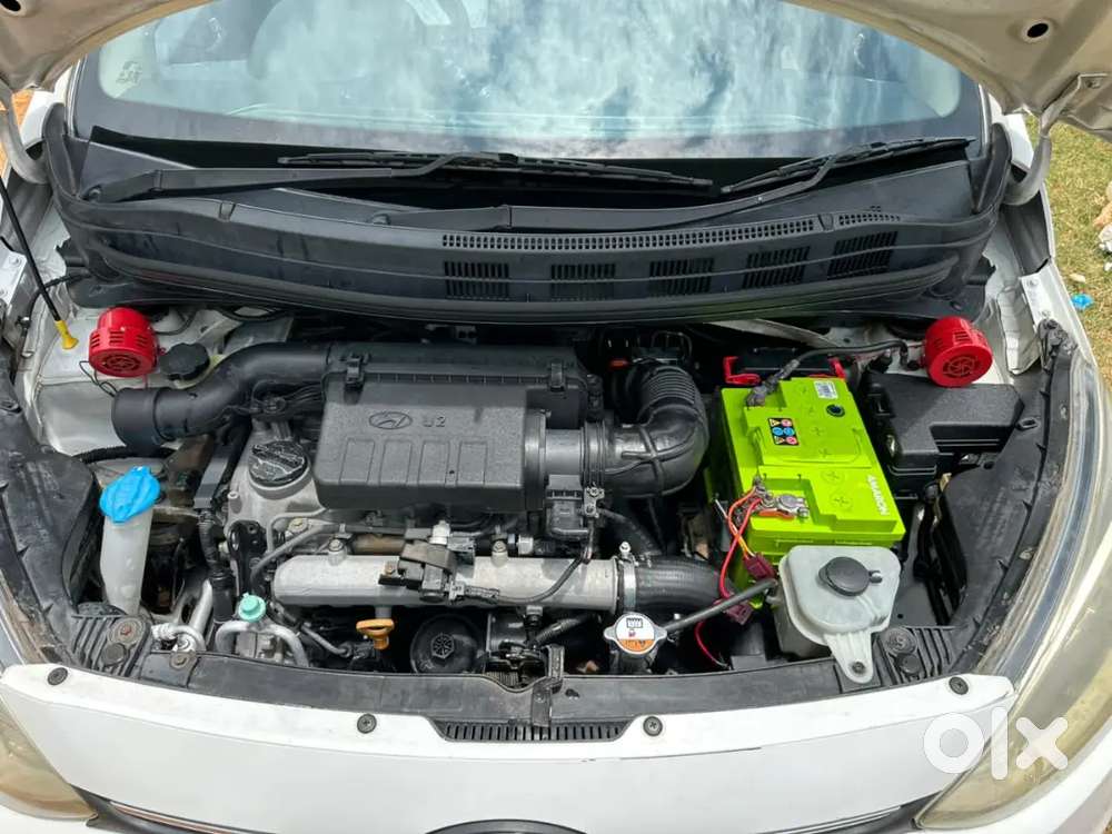 Hyundai Xcent 1.2 S 2015 Top End Model