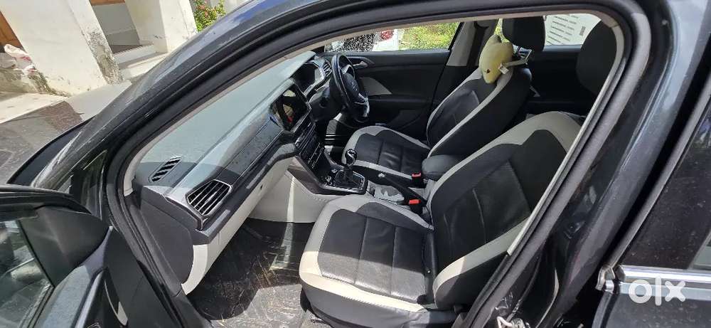 Volkswagen Taigun Grey 2022 June