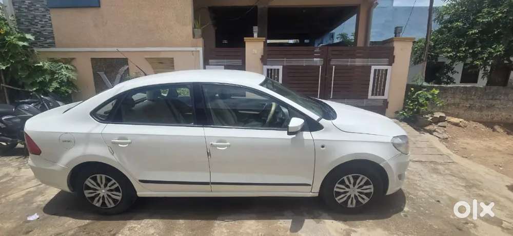 Skoda Rapid Ambition 2012