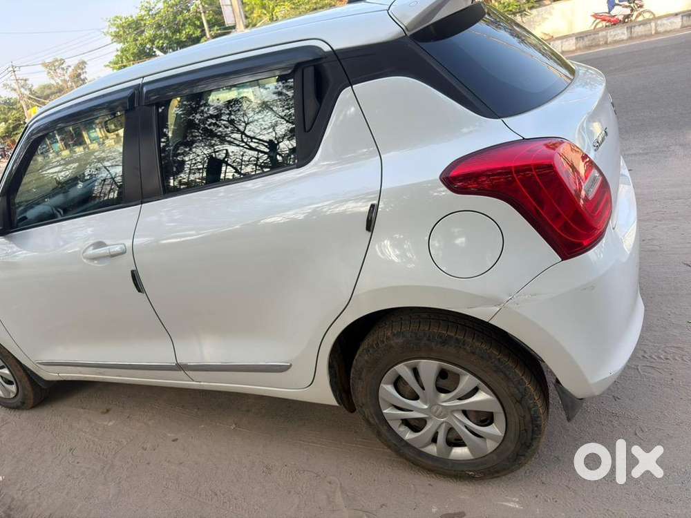 Single Handed Showroom Maintenance