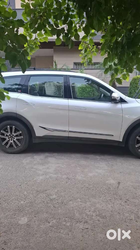 Mahindra Xuv700 2023 Diesel 41000 Km Driven