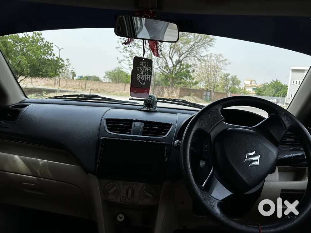 Maruti Suzuki Swift Dzire 2015 Diesel 97500 Km Driven
