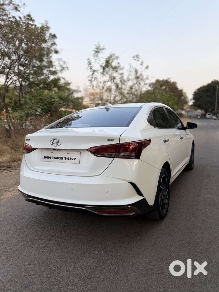 Hyundai Verna 1.5 Sx Diesel At, 2022, Diesel