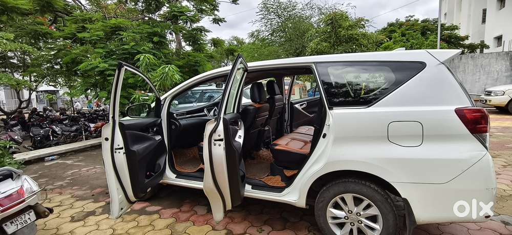 Toyota Innova Crysta 2020 Diesel Manual Year