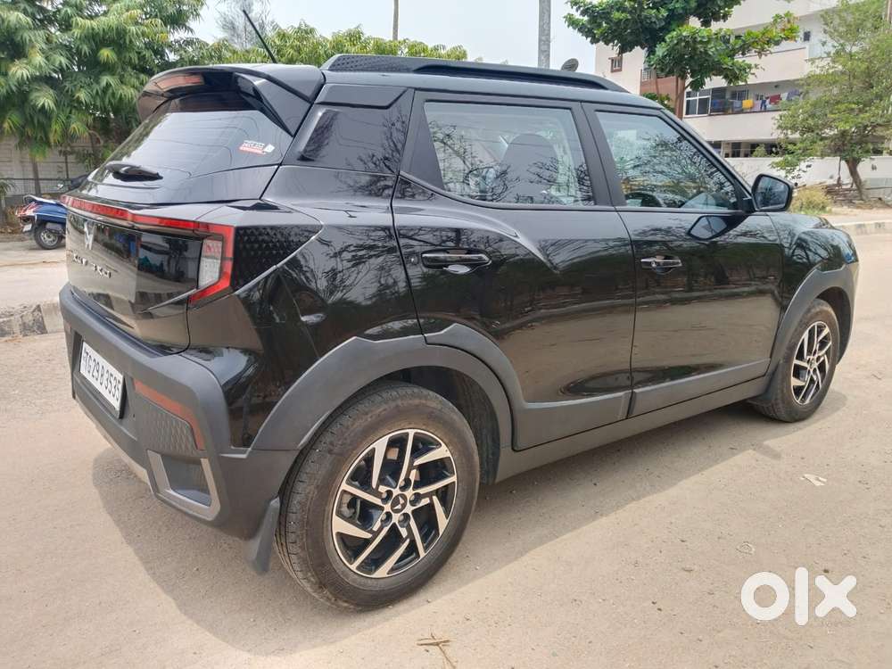 Mahindra Xuv 3xo Ax5 1.5 Diesel Autoshift Plus, 2025, Diesel