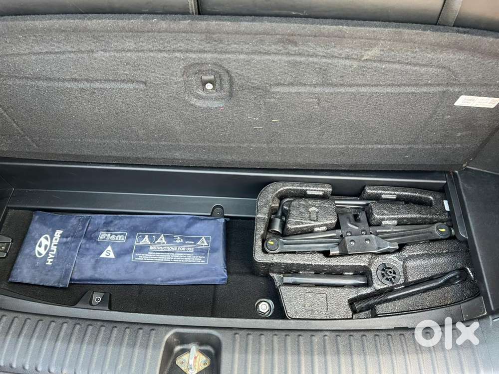 Hyundai Alcazar Platinum 7 Str 1.5 Diesel Adventure, 2023, Diesel