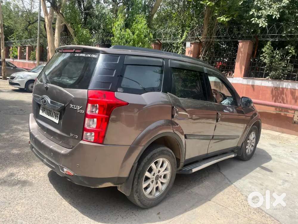 Mahindra Xuv 500 W10 Mt