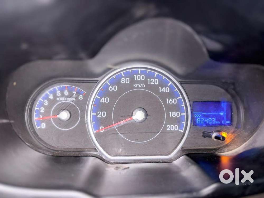 Hyundai I10 2012 Petrol 83000 Km Driven