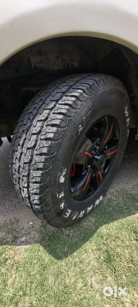 Tata Safari Strom 2014 Model And Well Condition