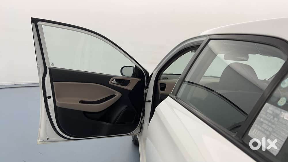 Hyundai Elite I20 Asta (o) 1.2 Mt, 2017, Petrol