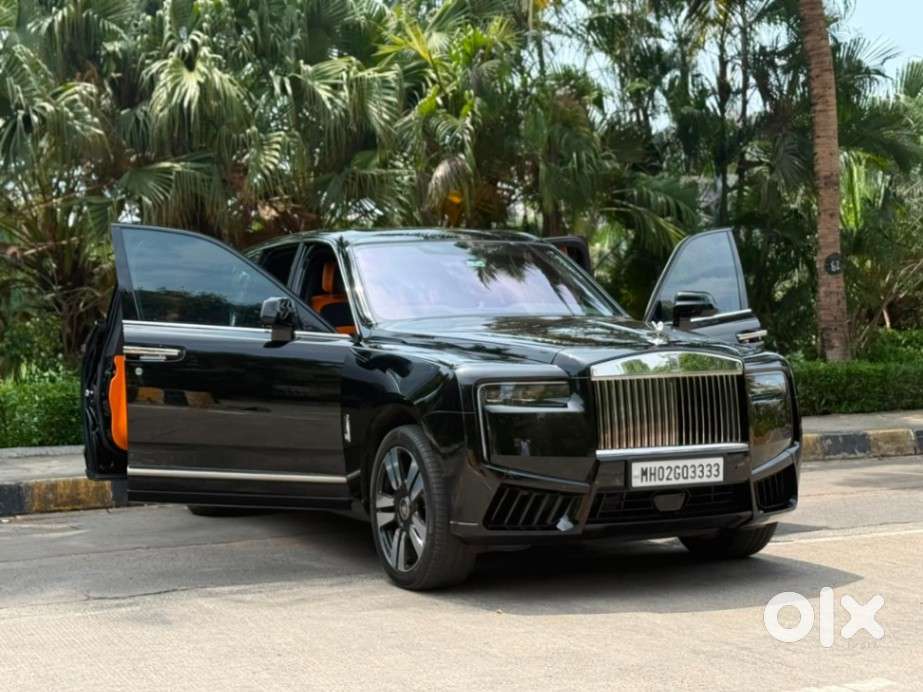 Rolls-royce Cullinan, 2025, Petrol