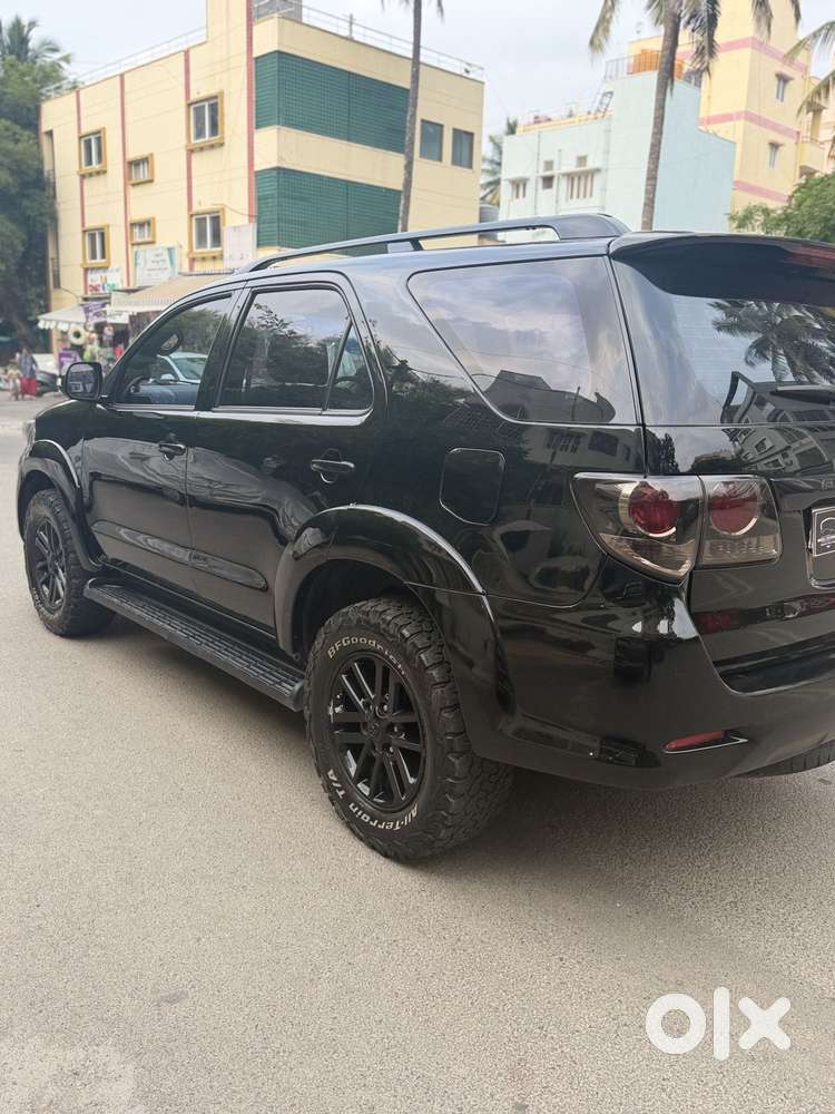 Toyota Fortuner 3.0 4x4 Manual, 2013, Diesel