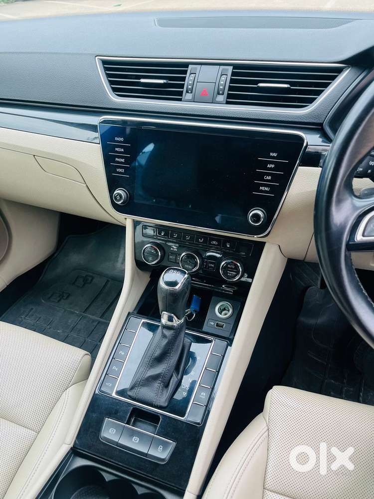 Skoda Superb Lk 1.8 Tsi At, 2018, Petrol