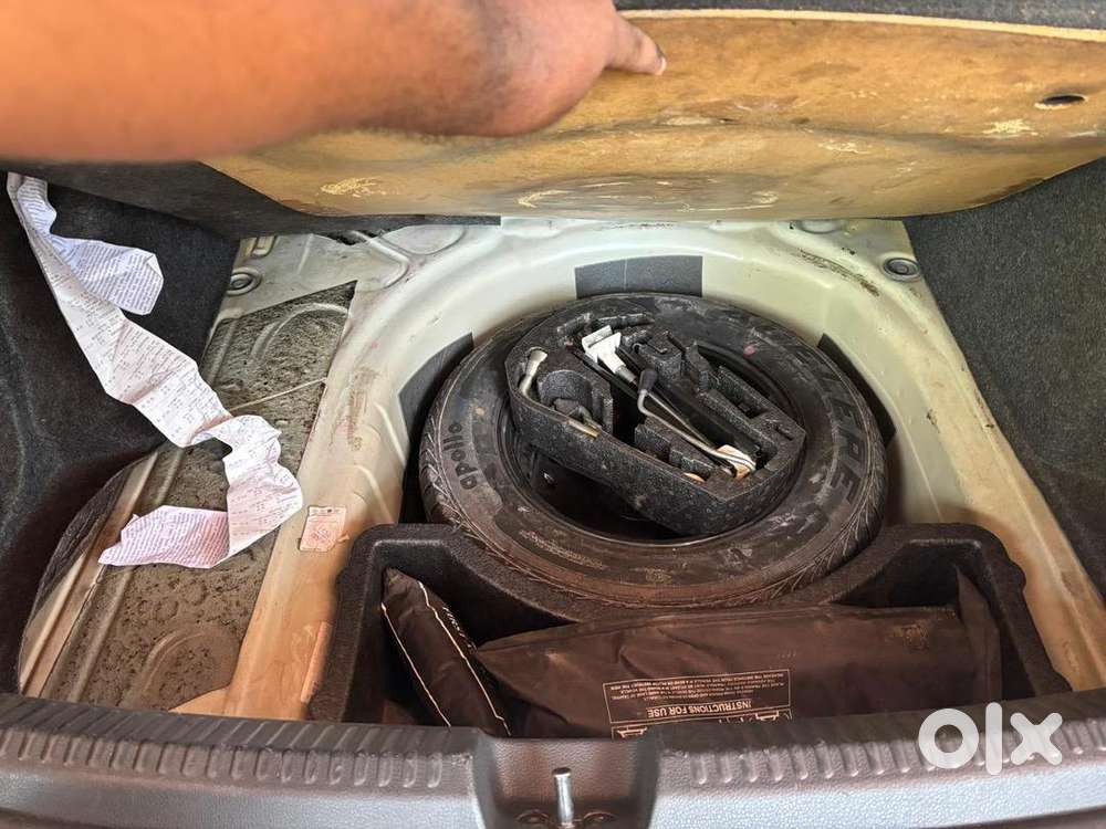 Volkswagen Petrol Manual 2013 Model