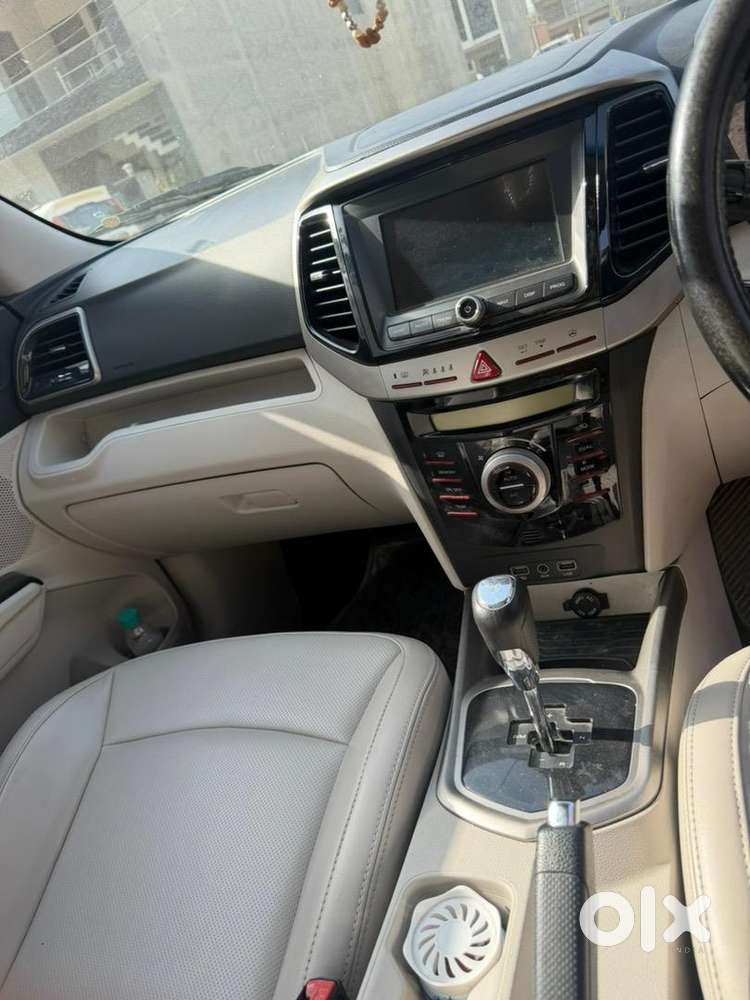 Mahindra Diesel Car 2019 Automatic Sunroof