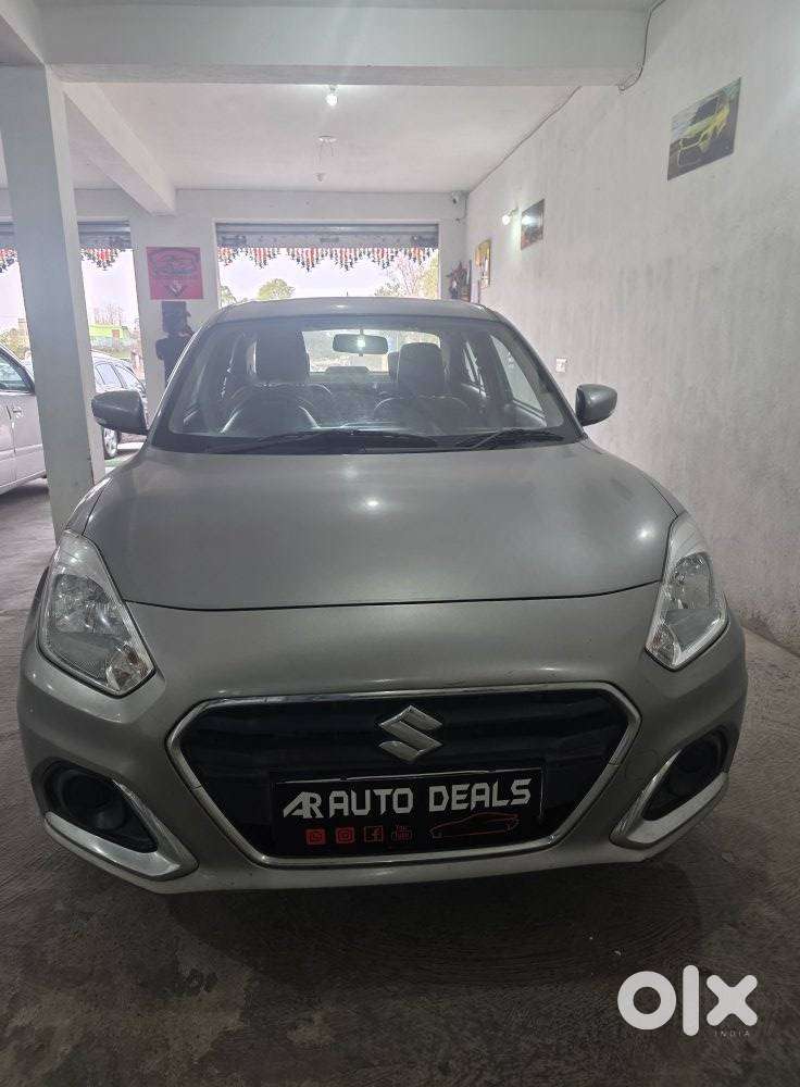 Maruti Suzuki Dzire 1.2 Vxi, 2022, Petrol