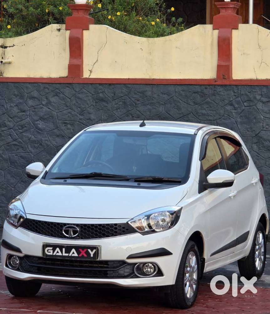 Tata Tiago Xza, 2018, Petrol