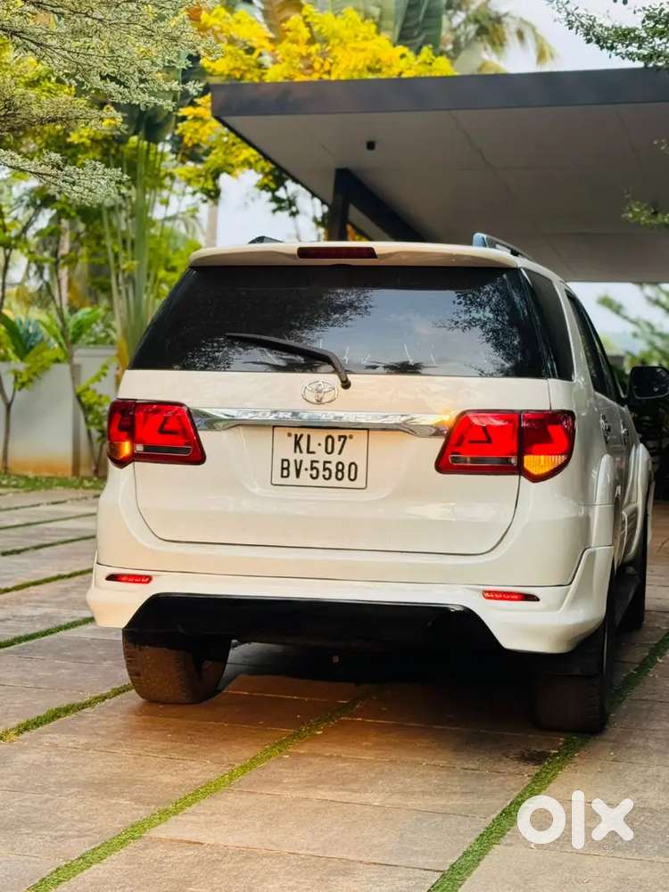 Toyota Fortuner 2012 Diesel