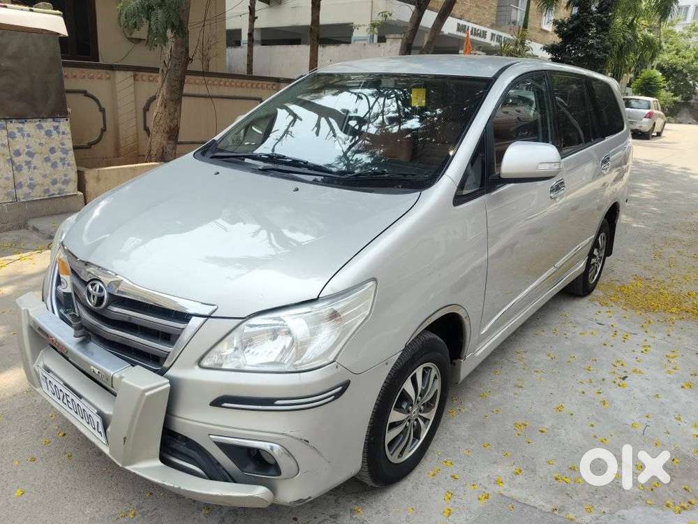 Toyota Innova 2.5 Vx 8 Str, 2015, Diesel